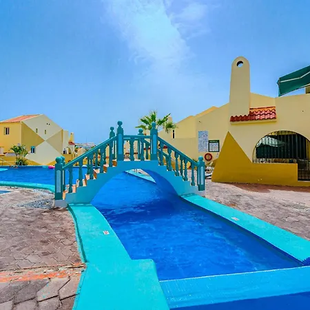 Lovely 1 Bed In K101 Apartamento Costa Adeje (Tenerife)