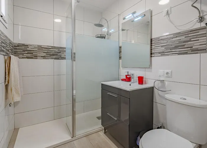 Lovely 1 Bed In K101 Apartamento Costa Adeje (Tenerife)